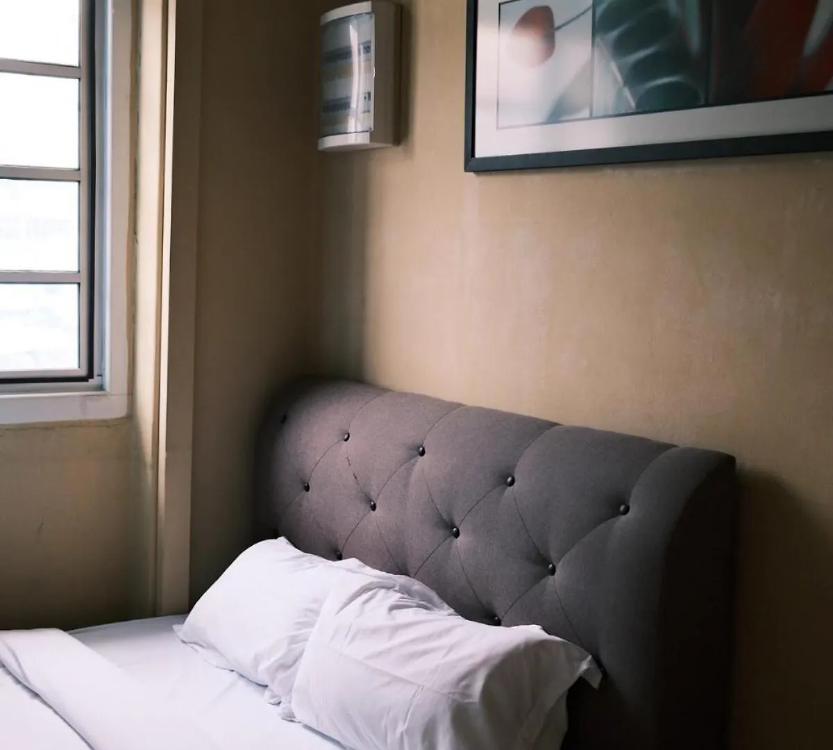 City-Center Heritage Stay Up To 12 Pax George Town Ferienhaus